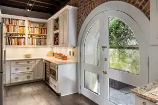 15 Adgers Wharf N, Charleston, SC 29401 - Photo 11