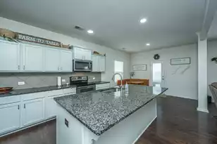 210 Wood Thrush Wy, Summerville, SC 29486 - Photo 9