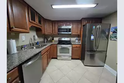 14 Lockwood Drive #2E, Charleston, SC 29401 - Photo 3