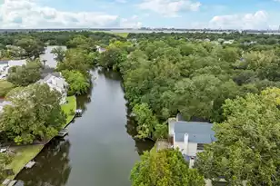 777 Lake Frances Dr, Charleston, SC 29412 - Photo 3