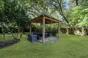 1749 Lady Ashley St, Charleston, SC 29412 - Photo 29