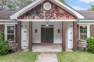 756 Wakendaw Blvd, Mount Pleasant, SC 29464 - Photo 5