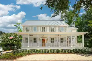 133 Mary St, Mount Pleasant, SC 29464 - Photo 1