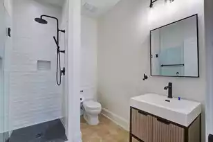 656 Coleman Blvd, Mount Pleasant, SC 29464 - Photo 17