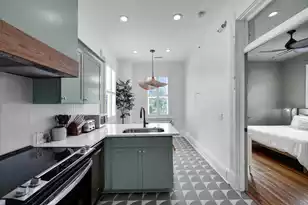 169 Spring St, Charleston, SC 29403 - Photo 7