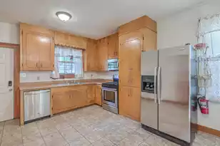 380 Ashley Ave, Charleston, SC 29403 - Photo 17