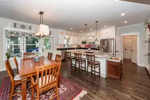 657 Gate Post Dr, Mount Pleasant, SC 29464 - Photo 13