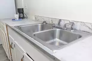 625 Cavan St, Holly Hill, SC 29059 - Photo 13