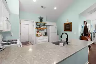 8800 Dorchester Rd, North Charleston, SC 29420 - Photo 17