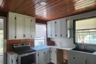 392 Morrison Ave, Estill, SC 29918 - Photo 7