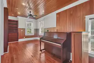 31 Society St, Charleston, SC 29401 - Photo 23