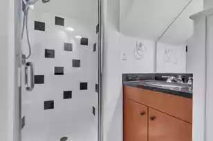 31 Society St, Charleston, SC 29401 - Photo 21