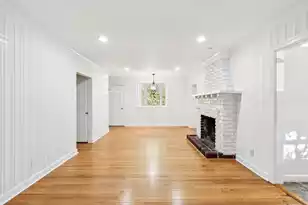 1409 Barbara St, Mount Pleasant, SC 29464 - Photo 9