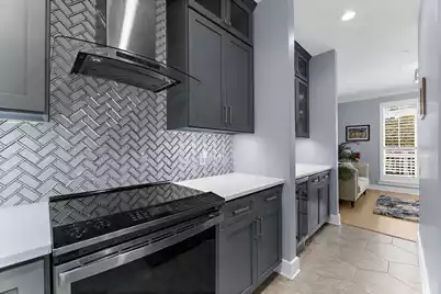 1604 Hopeman Lane, Mount Pleasant, SC 29466 - Photo 15