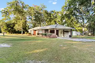 377 Washington St, Ehrhardt, SC 29081 - Photo 3