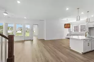 800 Creek Pointe Dr, Moncks Corner, SC 29461 - Photo 7