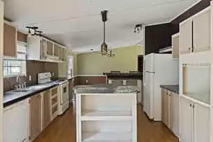 197 Davis Circle, Walterboro, SC 29488 - Photo 23