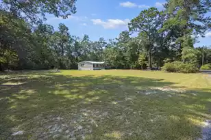 197 Davis Circle, Walterboro, SC 29488 - Photo 3