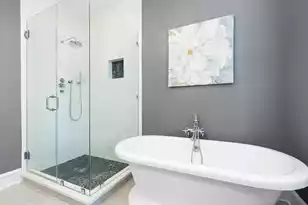 14 Limehouse St, Charleston, SC 29401 - Photo 33