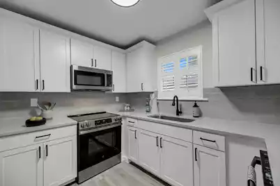 516 Arlington Drive #B 5, Charleston, SC 29414 - Photo 5