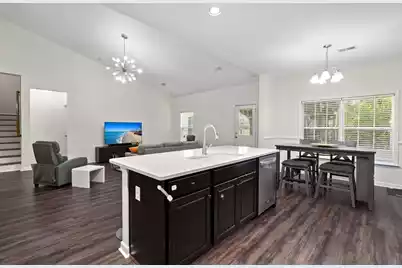 8127 Saveur Lane, Charleston, SC 29406 - Photo 15