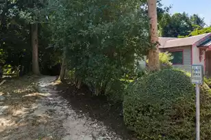 212 Hudson Ave E, Folly Beach, SC 29439 - Photo 7