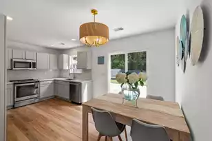 1344 Palm Cove Dr, Charleston, SC 29492 - Photo 9
