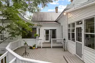 487 Hampton St, Walterboro, SC 29488 - Photo 11