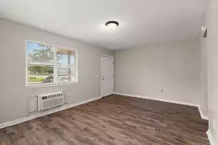 1820 Iris St, North Charleston, SC 29405 - Photo 7