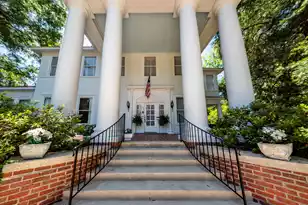 458 Hampton St, Walterboro, SC 29488 - Photo 5