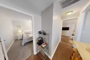 105 Cooper St, Charleston, SC 29403 - Photo 13