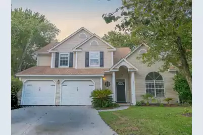 1901 Oak Tree Lane, Mount Pleasant, SC 29464 - Photo 1