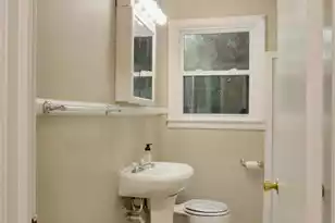 109 Bishop St, Walterboro, SC 29488 - Photo 15