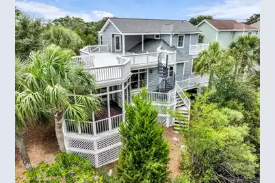 1 Pelican Reach, Isle Of Palms, SC 29451 - Photo 5