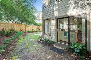 330 Sandpiper Dr, Mount Pleasant, SC 29464 - Photo 23