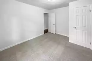 302 Embassy Dr, Summerville, SC 29483 - Photo 5