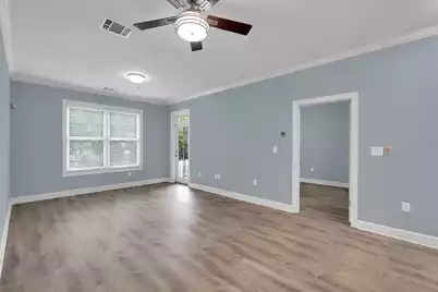 155 Broad Street E #306, Spartanburg, SC 29306 - Photo 9