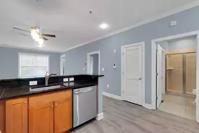 155 Broad Street E #306, Spartanburg, SC 29306 - Photo 5