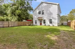 2703 Surrey Dr E, North Charleston, SC 29405 - Photo 35