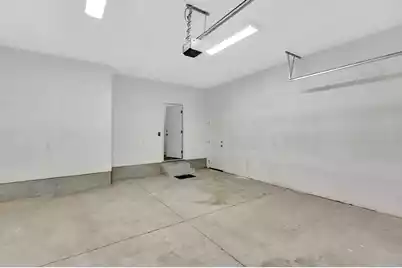 2703 Surrey Drive E, North Charleston, SC 29405 - Photo 31