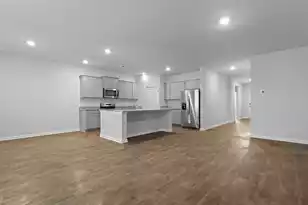 8011 Precious Ct, Ravenel, SC 29470 - Photo 9