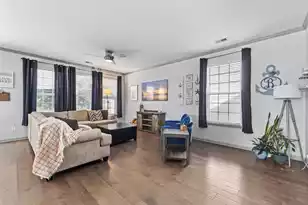 242 Medford Dr, Summerville, SC 29485 - Photo 9