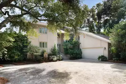 130 Edgewater Drive E, Charleston, SC 29407 - Photo 3