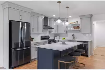 125 Plymouth Avenue, Charleston, SC 29412 - Photo 7