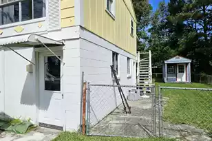 417 Robin Dr, Goose Creek, SC 29445 - Photo 5