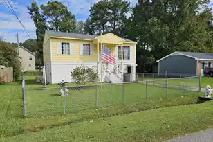 417 Robin Dr, Goose Creek, SC 29445 - Photo 3