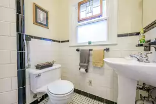 933 Lakeview Dr, Mount Pleasant, SC 29464 - Photo 37