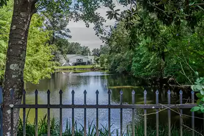 933 Lakeview Drive, Mount Pleasant, SC 29464 - Photo 51