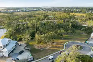 938 Fish Cp Rd, Charleston, SC 29492 - Photo 23