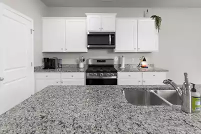 320 Bear Paw Lane, Summerville, SC 29486 - Photo 7